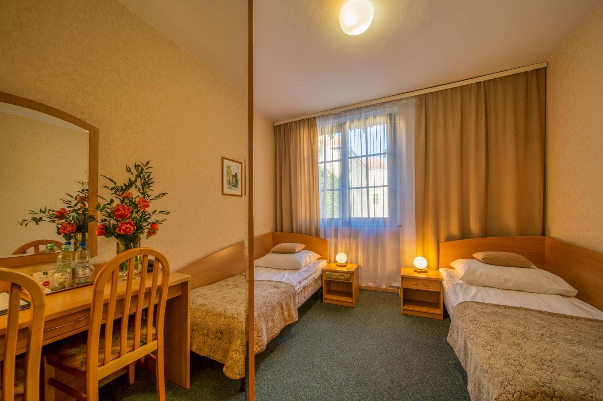 Hotel Gromada Stary Toruń Exterior foto